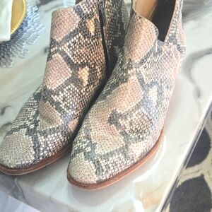 Vince Camuto Gray Ankle Booties with Snakeskin Print